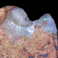 Opal in Geyserit
